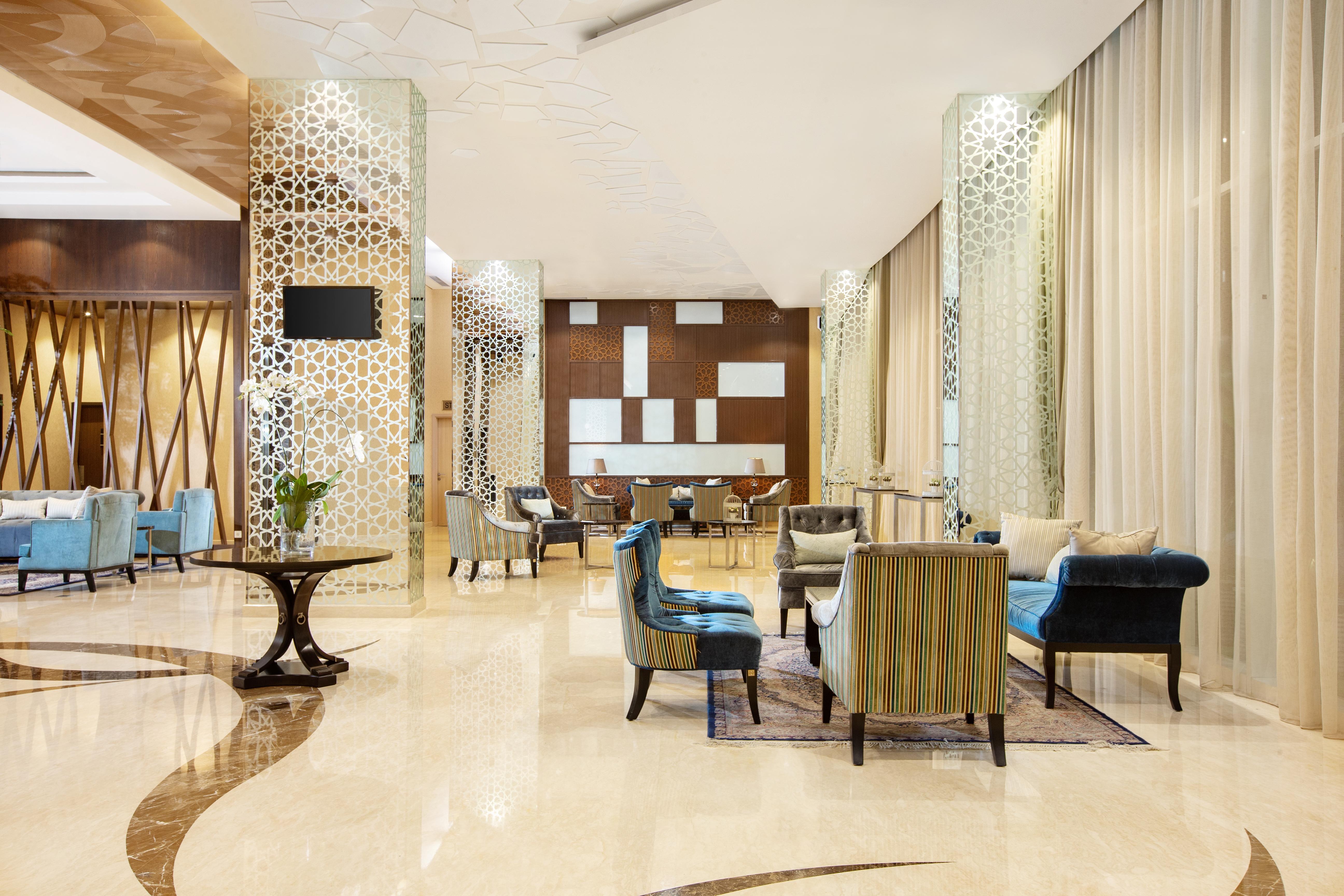 Hotel Santika Gresik Exterior foto